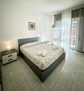 Hostdomus - Ela House